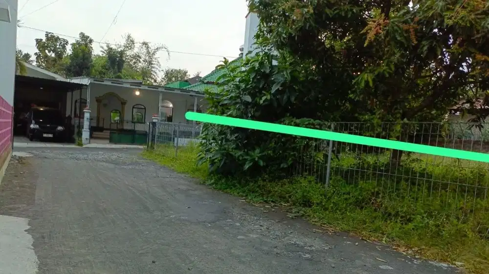 Tanah 247m jln kaliurang km 12 dekat kampus uii