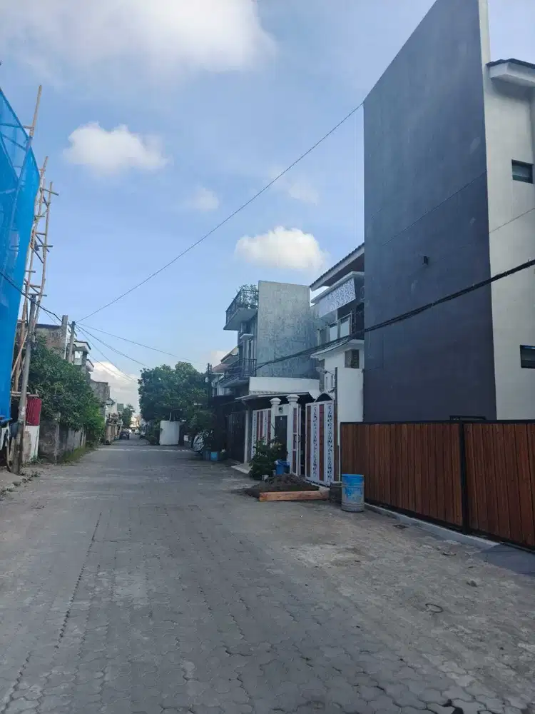 Rumah kost ekslusif 10 kamar tidur seturan area seturan