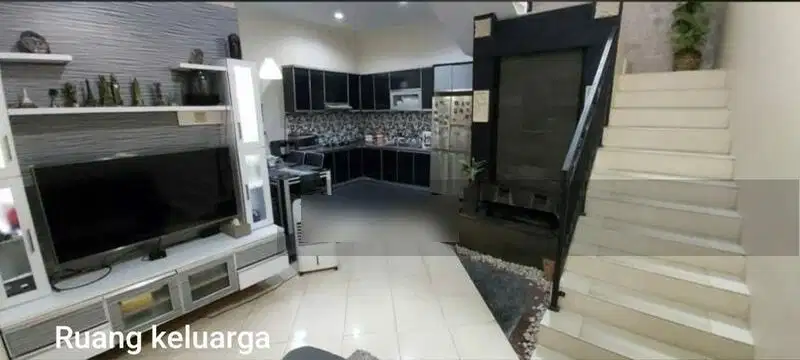 Di Jual Rumah Super Rapih Deket Stasiun Depok