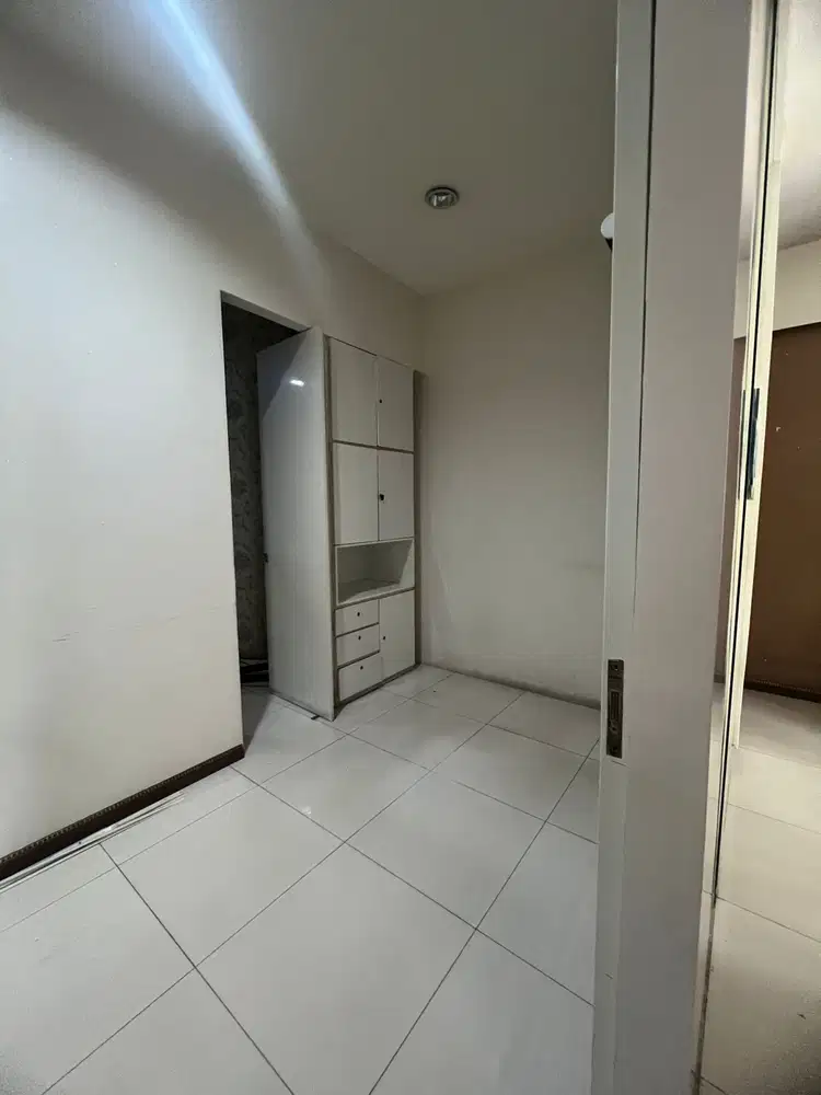 Ruko dijual sektor 1E serpong utara murah bagus