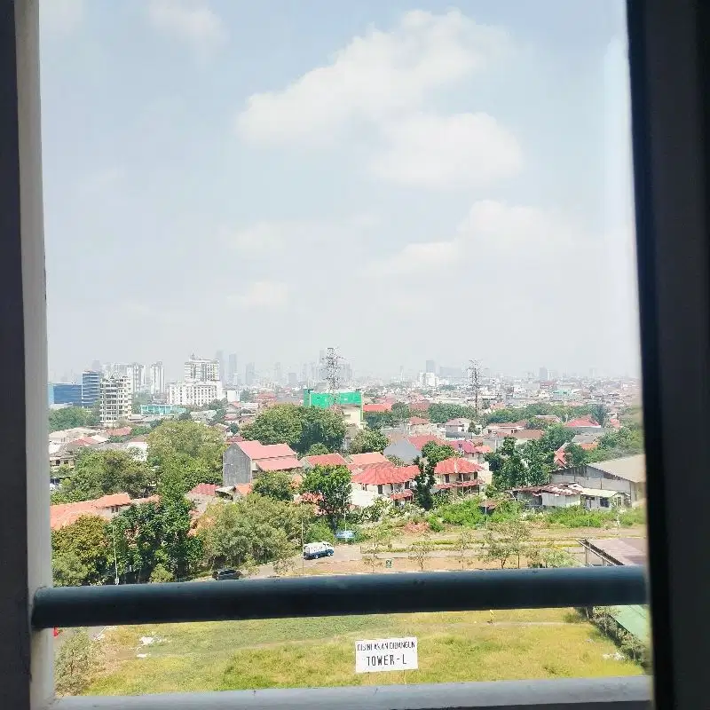 SCARLETT 2br Air Panas apartemen green Pramuka city