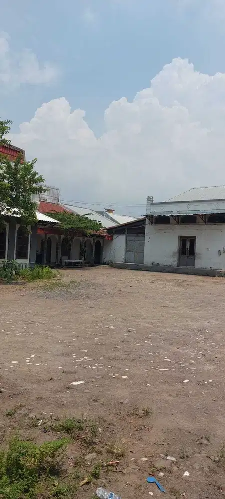 Komersial Area Semut Kali, Cck Ukt Showroom, Bengkel, Gudang