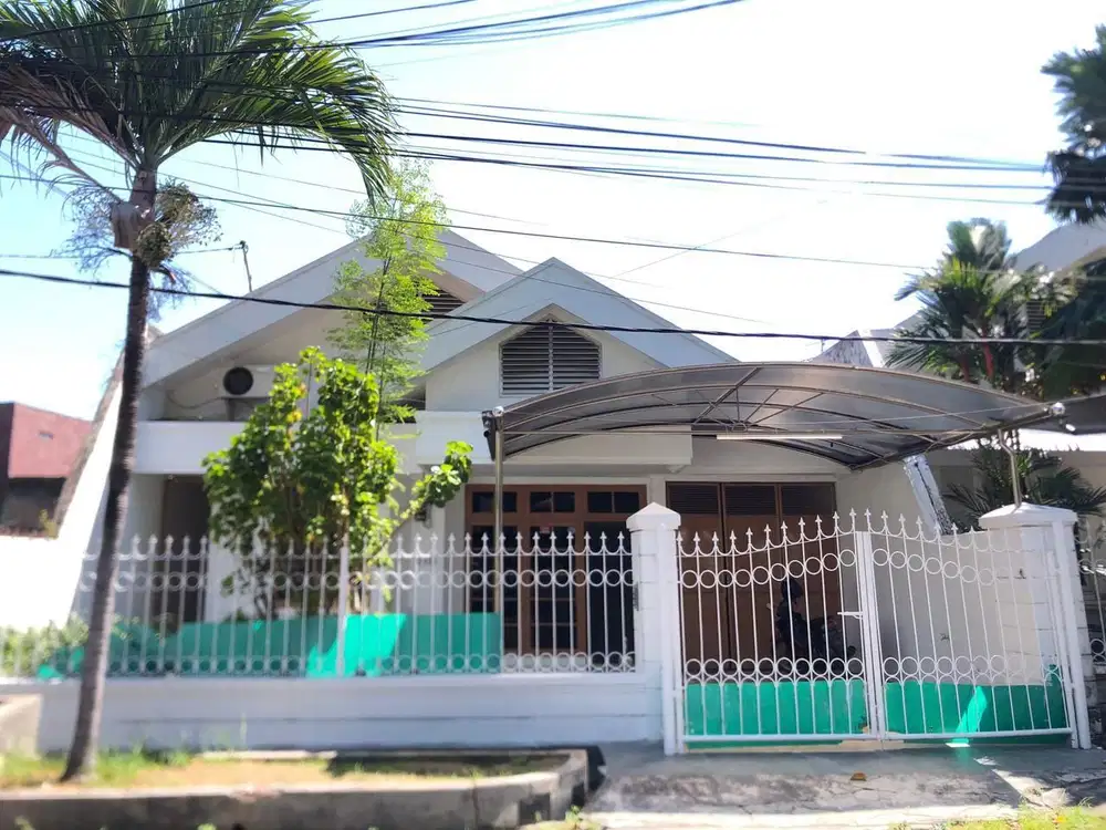 Rumah Siap Huni Dharmahusada 1.5 Lantai Nego Tipis