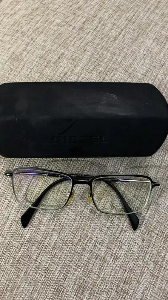 Jual Kacamata Pria Diesel Original