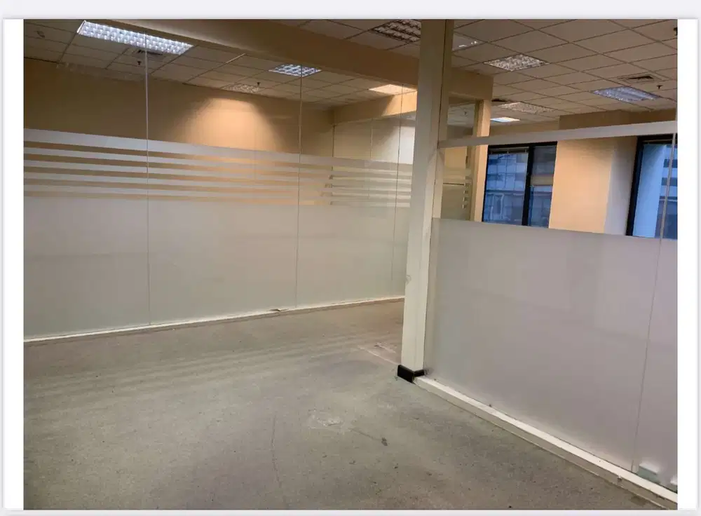 DISEWAKAN OFFICE DI CHASE PLAZA SUDIRMAN