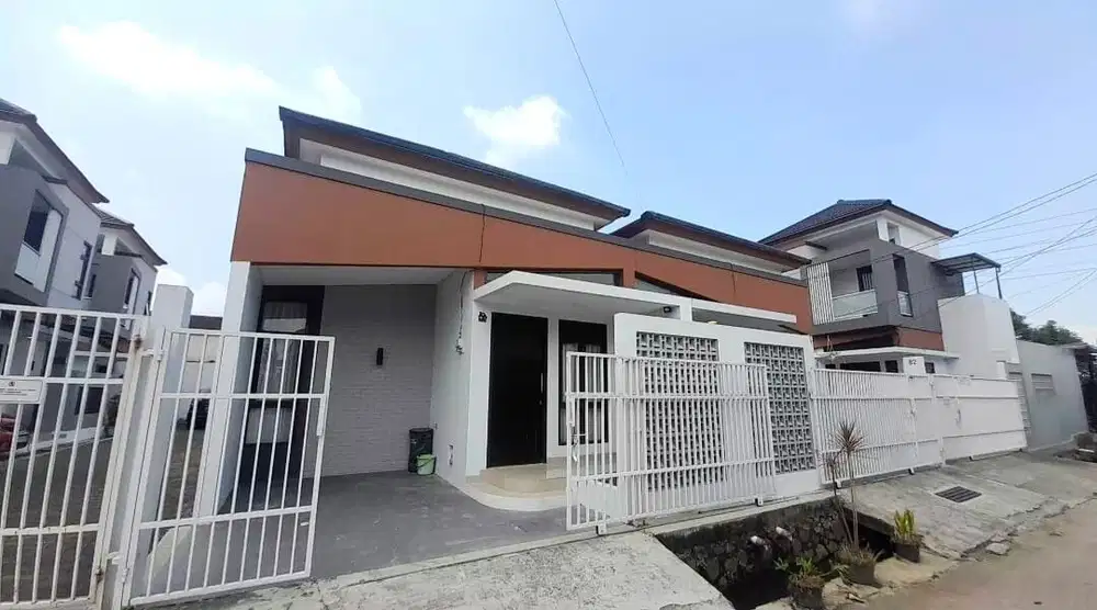 Rumah Bagus Cluster Di Permata Permai Cisaranten Arcamanik Bandung SHM