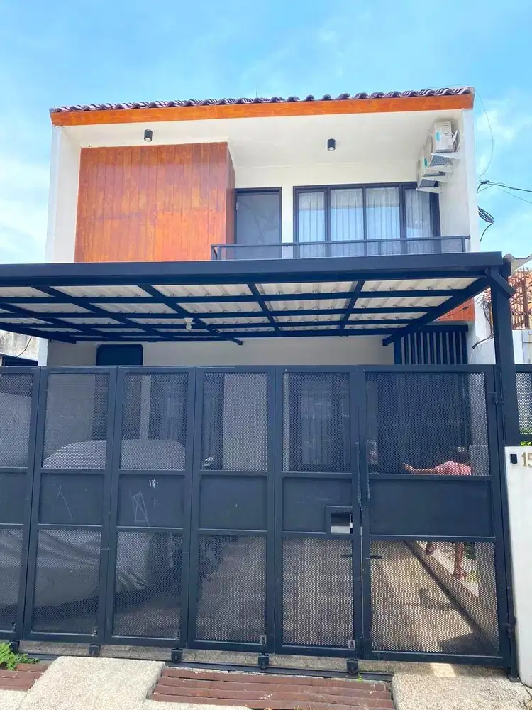 Rumah Bagus 2 Lantai Luas Bumi Panyileukan Soekarno Hatta Bandung SHM