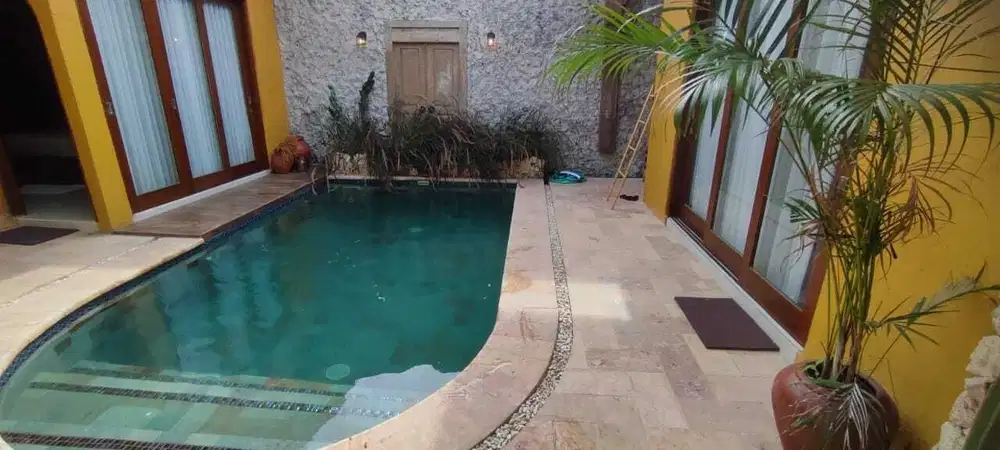 FOR SALE VILLA READY UNIT 3 BR LOKASI STARTEGIS JIMBARAN