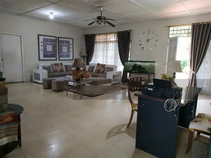 Di Jual Murah Rumah Luas di Depok,Cocok utk Tempat Tinggal&Bisnis