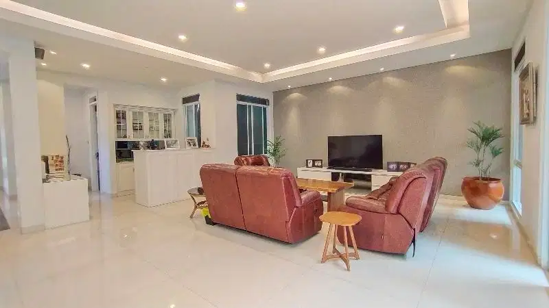 Rumah Modern Minimalis Tatar Larangtapa Kota Baru Parahyangan