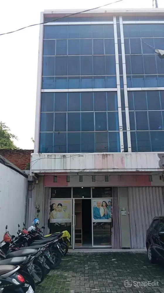 Ruko Strategis,Siap Pakai,Cocok usaha Jl. Tentara Pelajar.Lamper-10362