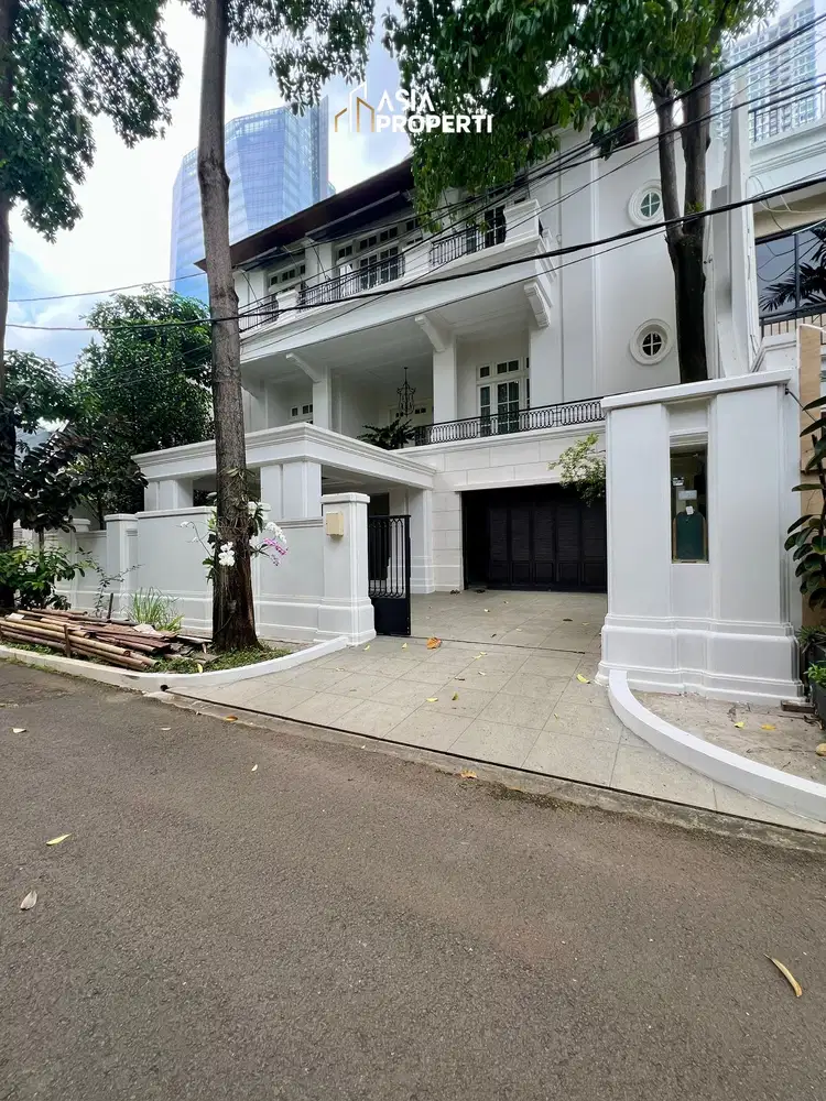 Rumah Baru Di Mega Kuningan Dalam Komplek