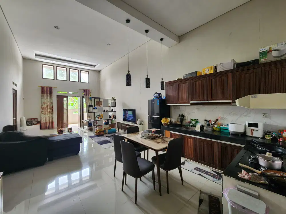 Murah, Rumah Candi Kalasan Manyaran Semarang Barat