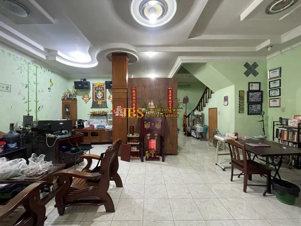 Dijual Rumah di Komplek Cemara Hijau - Medan Kondisi Siap Huni