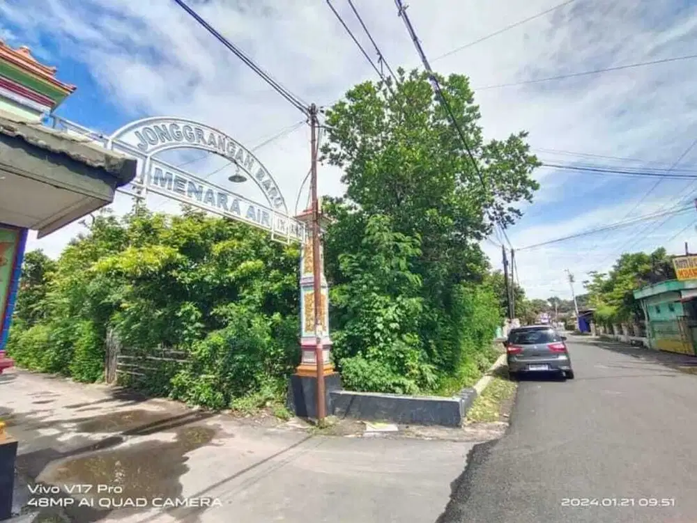 Tanah Hook dekat Masjid Al Aqsa Jonggrangan Klaten