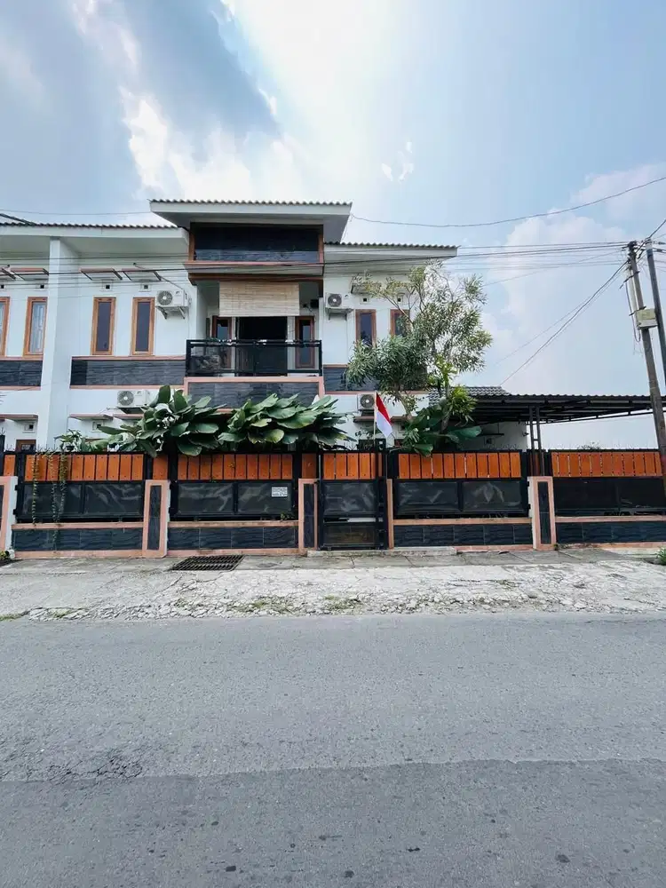 RUMAH MEWAH FULL.FURNISHSED VIEW SAWAH DI WEDOMARTANI NGEMPLAK SLEMAN