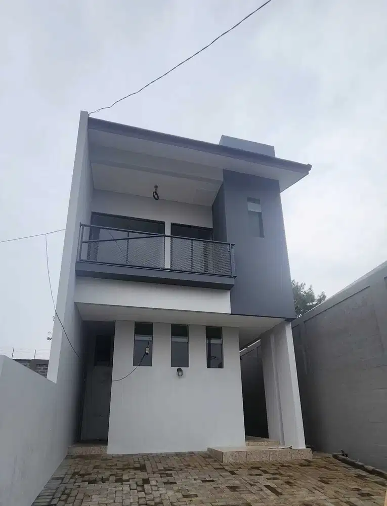 Dijual Rumah  2LT Siap Huni SetiaBudi Regency Bandung