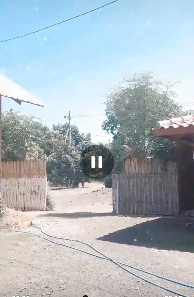 Dijual cepat tanah ada bangunan siap pakai lokasi strategis Situbondo