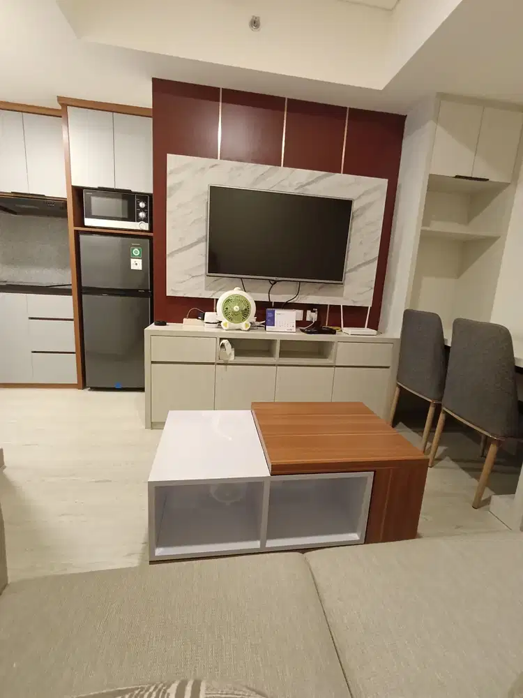 Disewakan 2BR Apartemen Meikarta Tower Silverlake