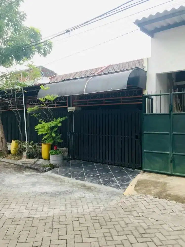 Rumah Jual Dian Regency Sukolilo Siap Huni