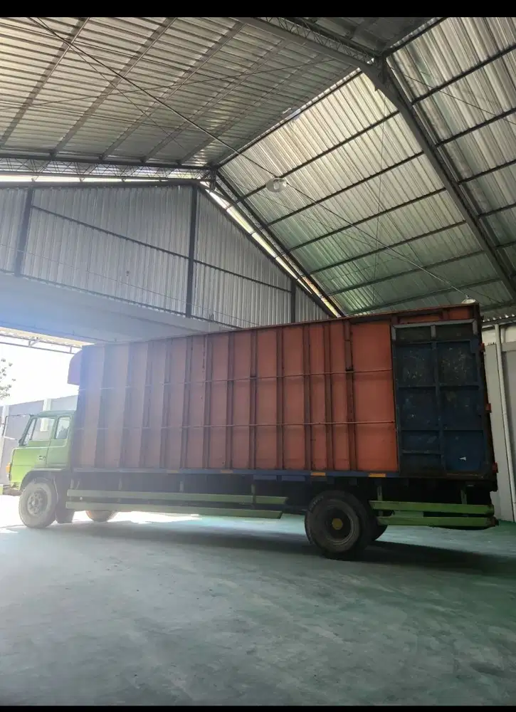 Di sewakan gudang  murah solo &kantor