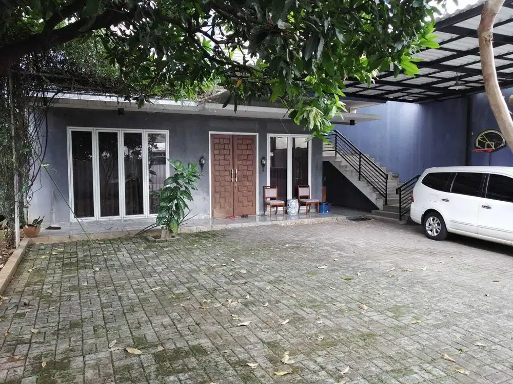 DIJUAL MURAH RUMAH UNIK 2in1 DI BINTARO - JAKARTA SELATAN
