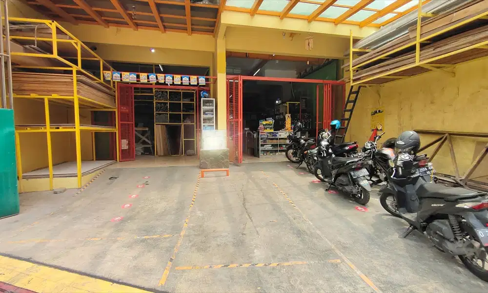 JUAL CEPAT Ruko Luas Strategis di Jl.Peta, Lingkar Selatan - Bandung