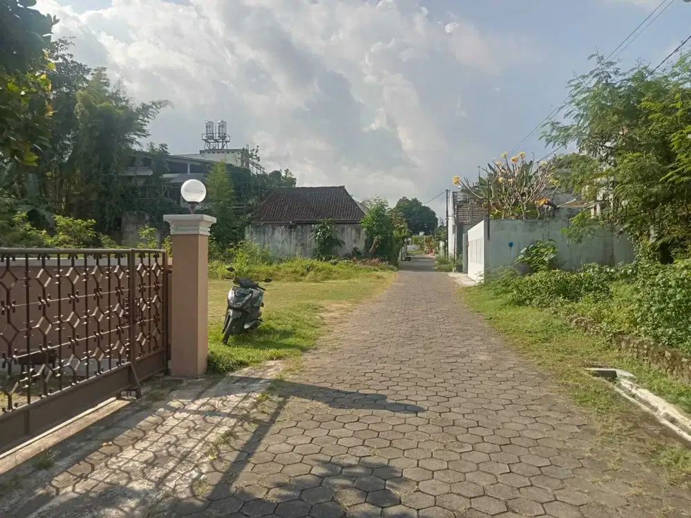 Tanah sangat strategis jln kaliurang KM 8 dlm perumahan