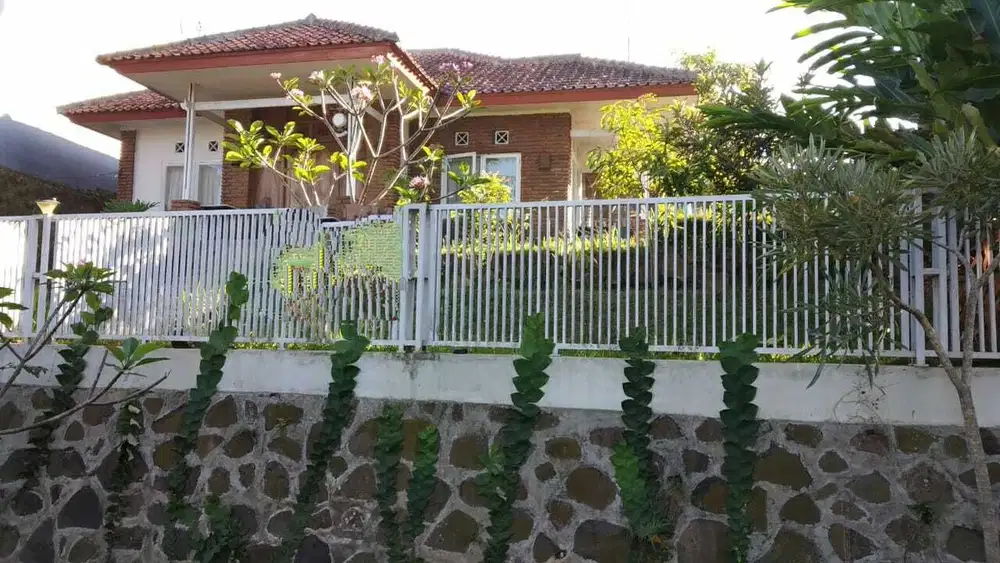 Dijual Rumah Lingkungan Asri di Cimenyan - Bandung