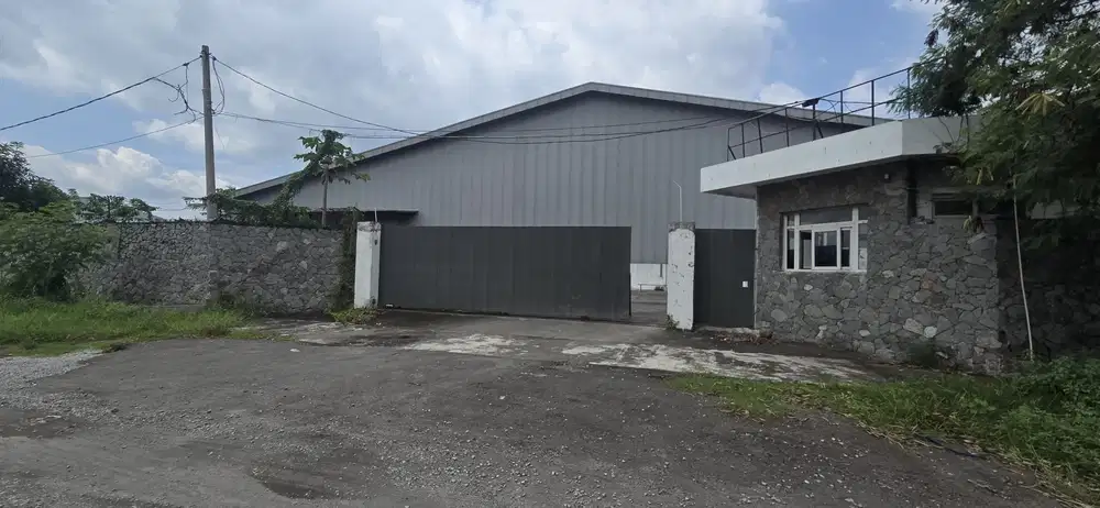 Dijual Gudang Siap Pakai Zona Industri - Karawang Timur