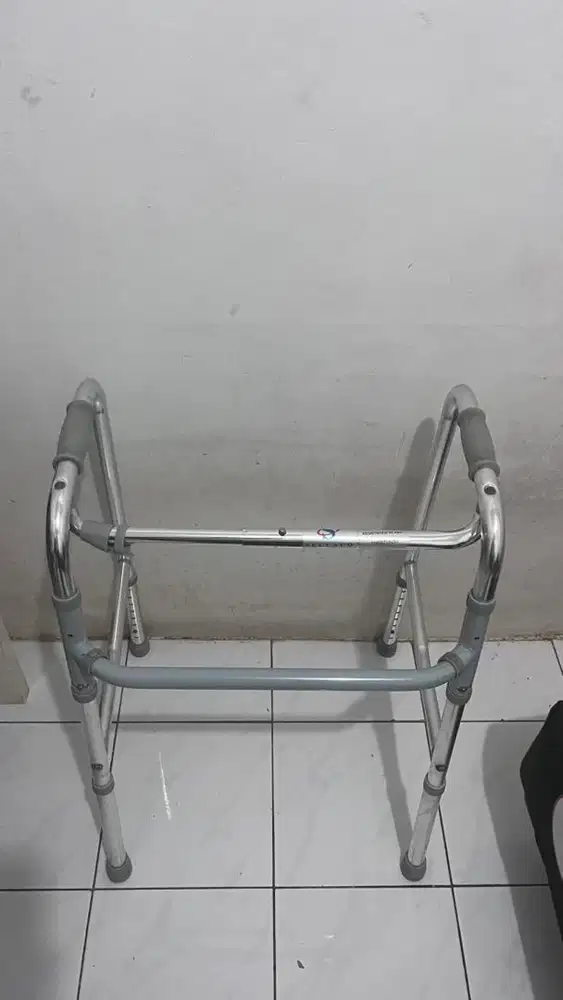 DIJUAL TONGKAT TANGAN