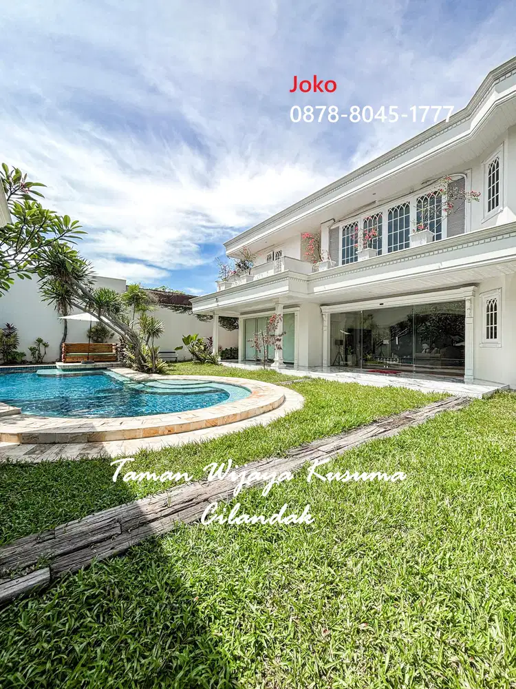 Rumah Resort Mewah dekat Citos Cilandak, Jakarta Selatan