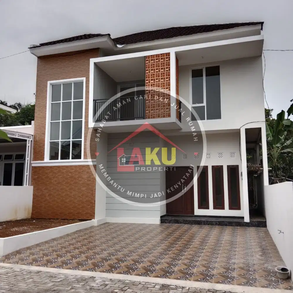 DIJUAL RUMAH MEWAH 2 LANTAI PESAN BANGUN DI JL. DI PANJAITAN UNGARAN