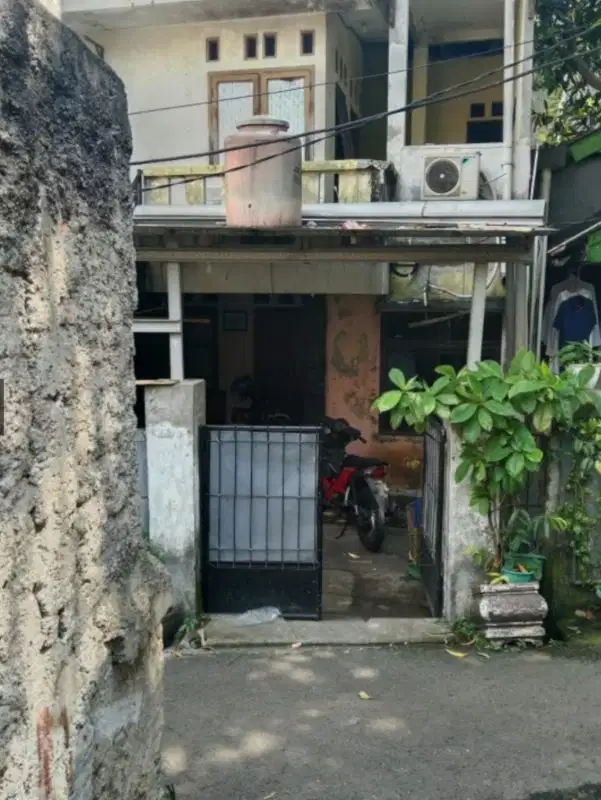 JUAL RUMAH KOS PEJATEN BARAT PASAR MINGGU JAKARTA SELATAN