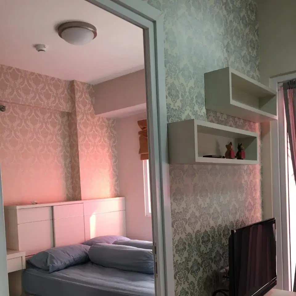 Dijual segera Apartemen Green Pramuka tower Bpugenvile furnish