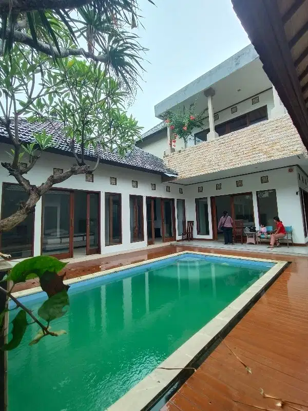Villa For sale jalan kaki ke pantai