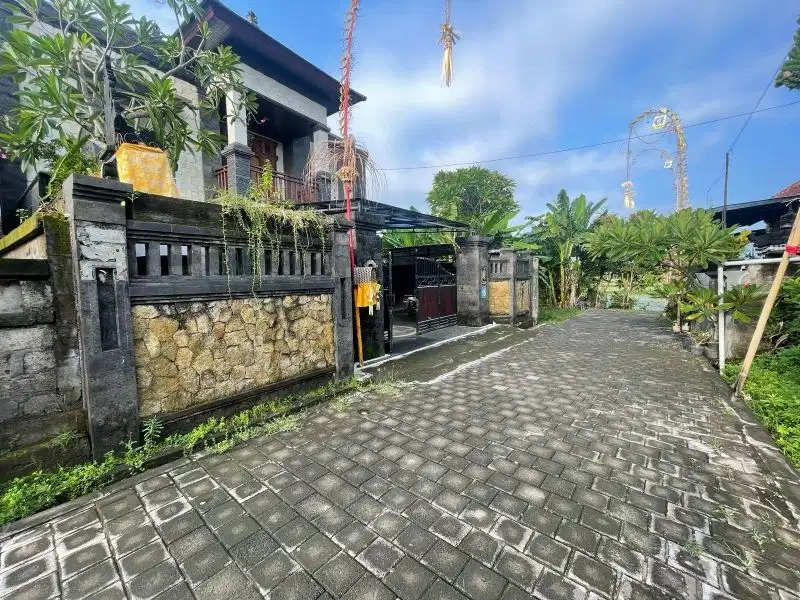 Di jual Rumah Mewah lantai 2 Denpasar Timur