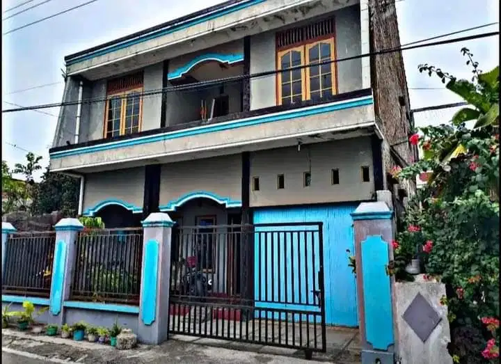 DIJUAL RUMAH 2 LANTAI DEKAT ARTOS MALL DAN NEW ARMADA