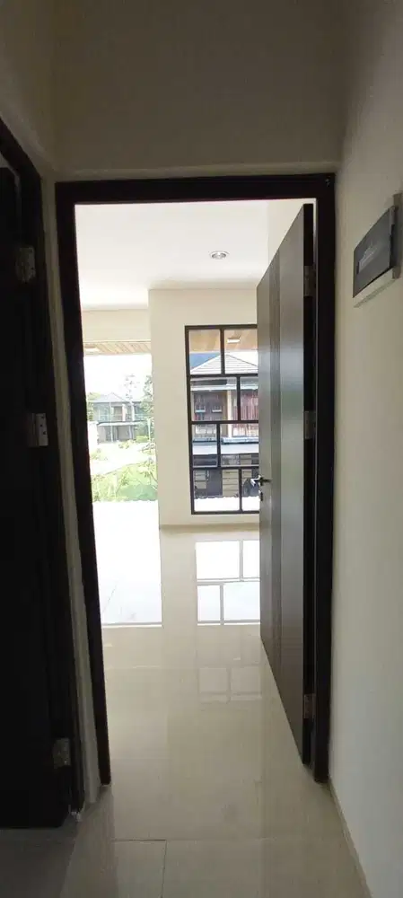 Dijual rumah the fist stone serpong legok siap pakai kondisi rapih