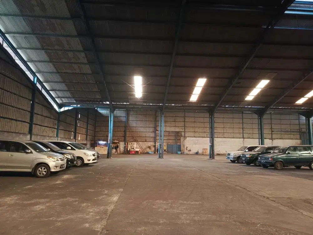 dijual pabrik  Lokasi jln raya cikande Rangkas arah Jawilan Serang