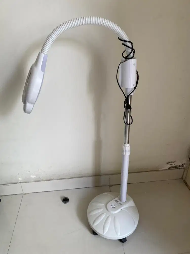 Lampu Facial LED Salon & Klinik Kecantikan