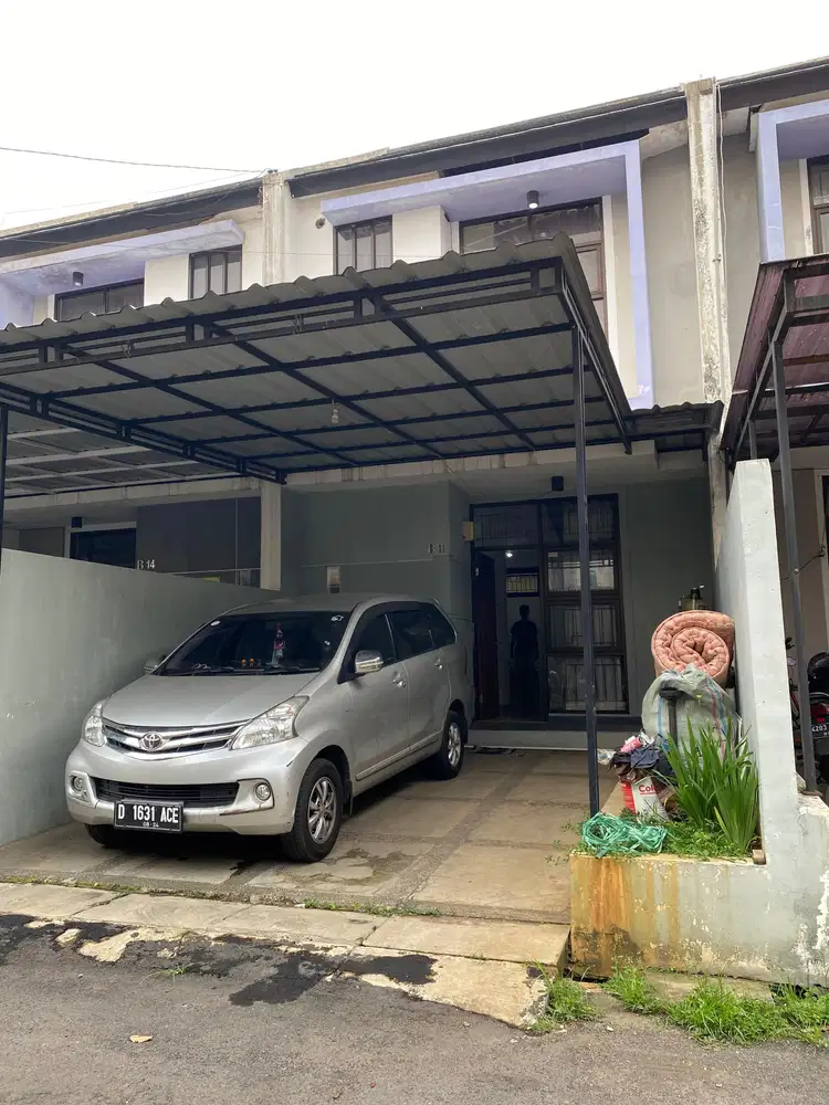 RUMAH MURAH KOMPLEK CISARANTEN KULON BANDUNG TIMUR