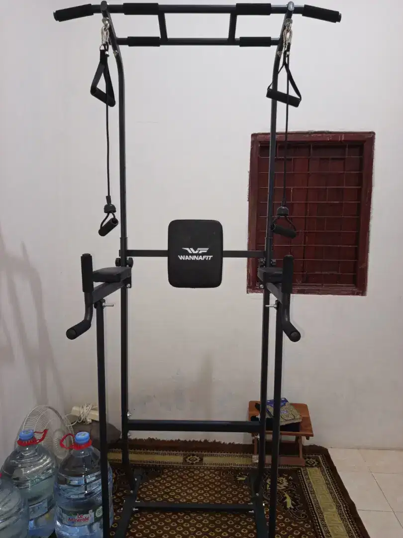 Pull up tower multi fungsi