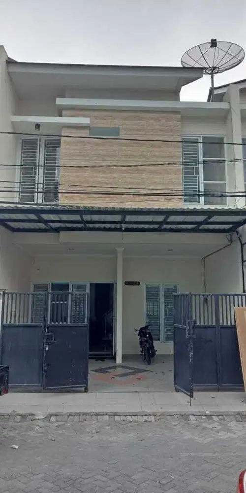 Dijual Rumah Lokasi Bumi Marina Emas Sby Timur