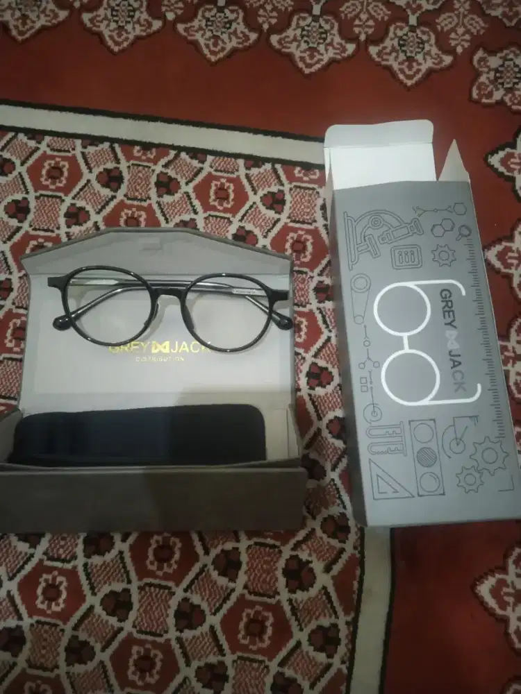 Frame Kaca Mata Grey Jack