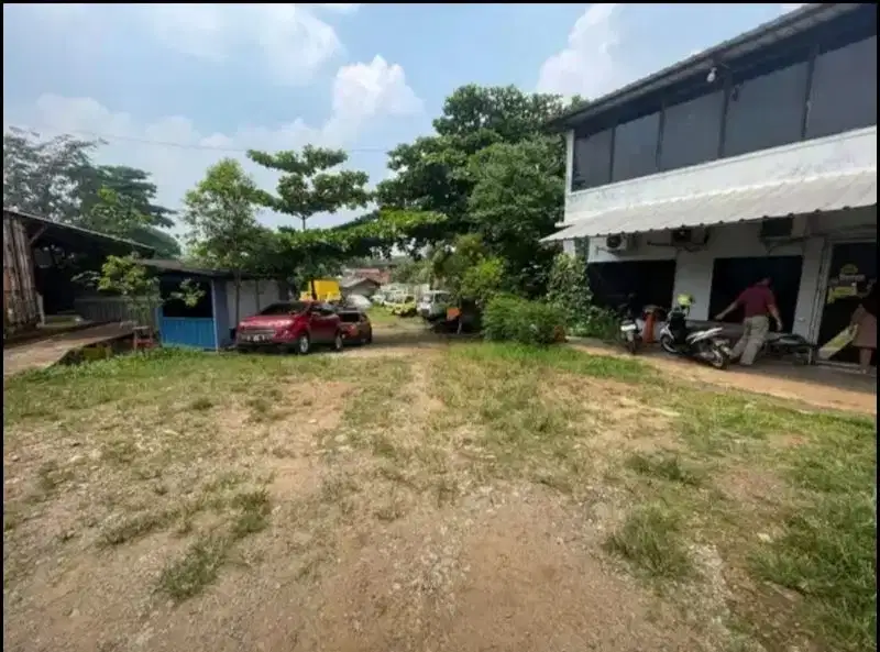 dijual tanah dan bangunan pul kontener tingal masuk