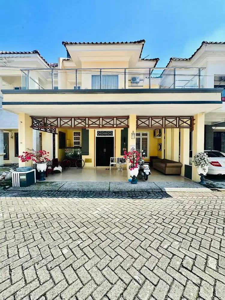 RUMAH MEWAH SEMI FURNISH JLN FLAMBOYAN