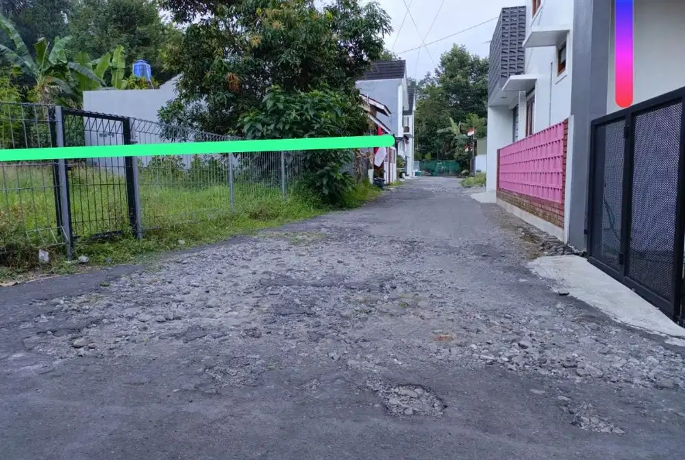 Tanah 247m  jln kaliurang dekat kampus uii