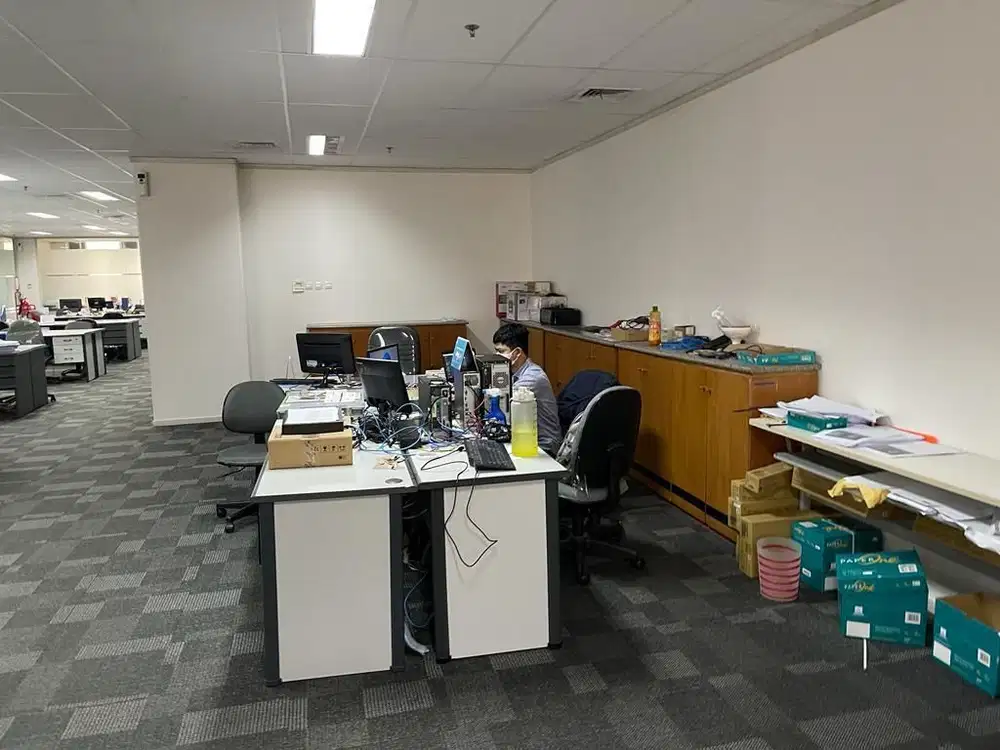 Disewakan office Furnish di L’avenue Pasar Minggu
