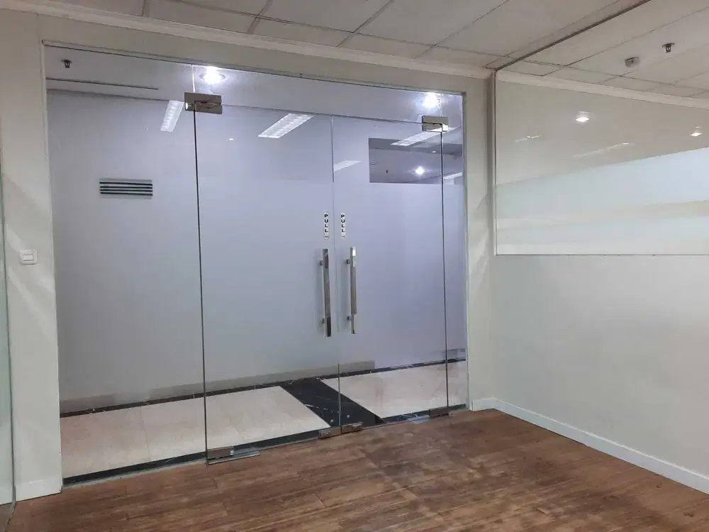 DISEWAKAN OFFICE DI MANDIRI IN HEALTH TOWER KUNINGAN